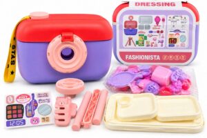 Alternative view of Fashionista Camera Handbag Pretend Makeup Set — 20 Pieces